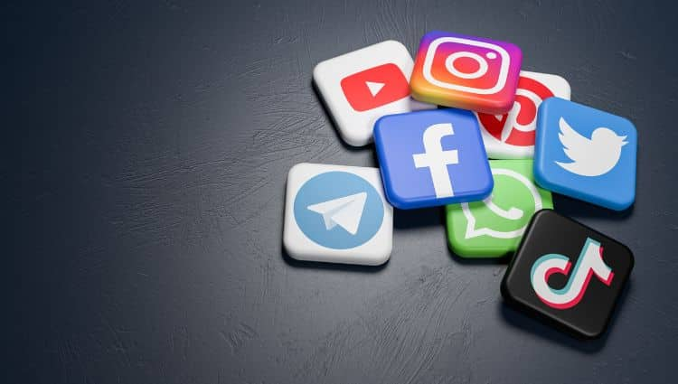 ¿Qué plataforma es mejor para tu negocio: Instagram, LinkedIn o TikTok?